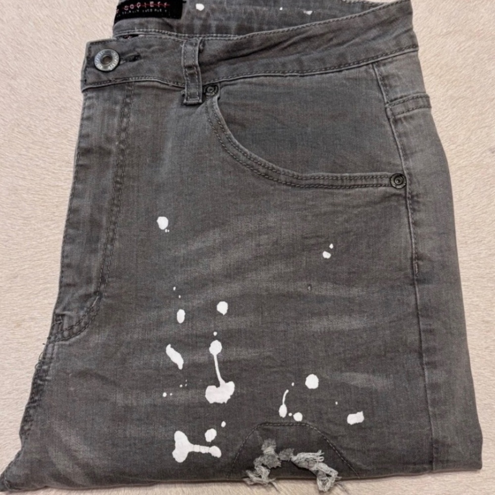 M Society Men’s Distressed Gray Denim Shorts Sz 38